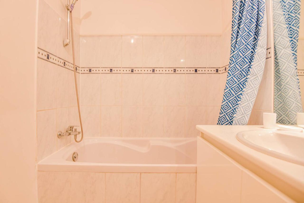 Appart 1 Ch Balcon Proche Saint-Charles Et Metro Apartment Marseille Bagian luar foto